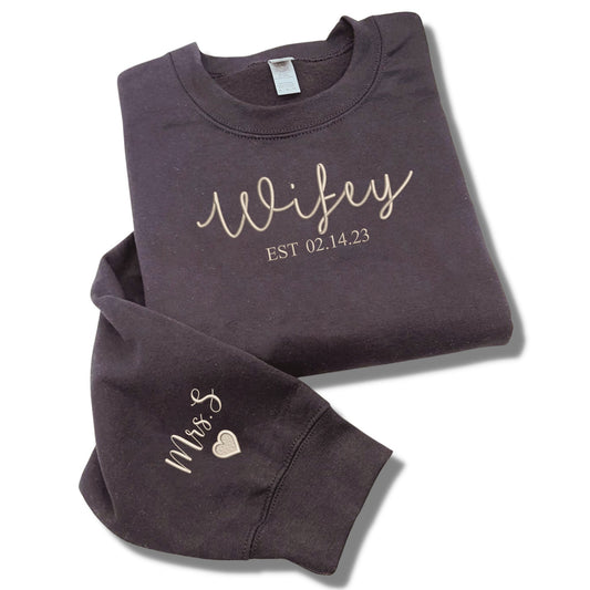 Customized Wifey Est 2024 Sweatshirt, Engagement Sweatshirt Embroidered, Bridal Shower Gift, New Wife Crewneck