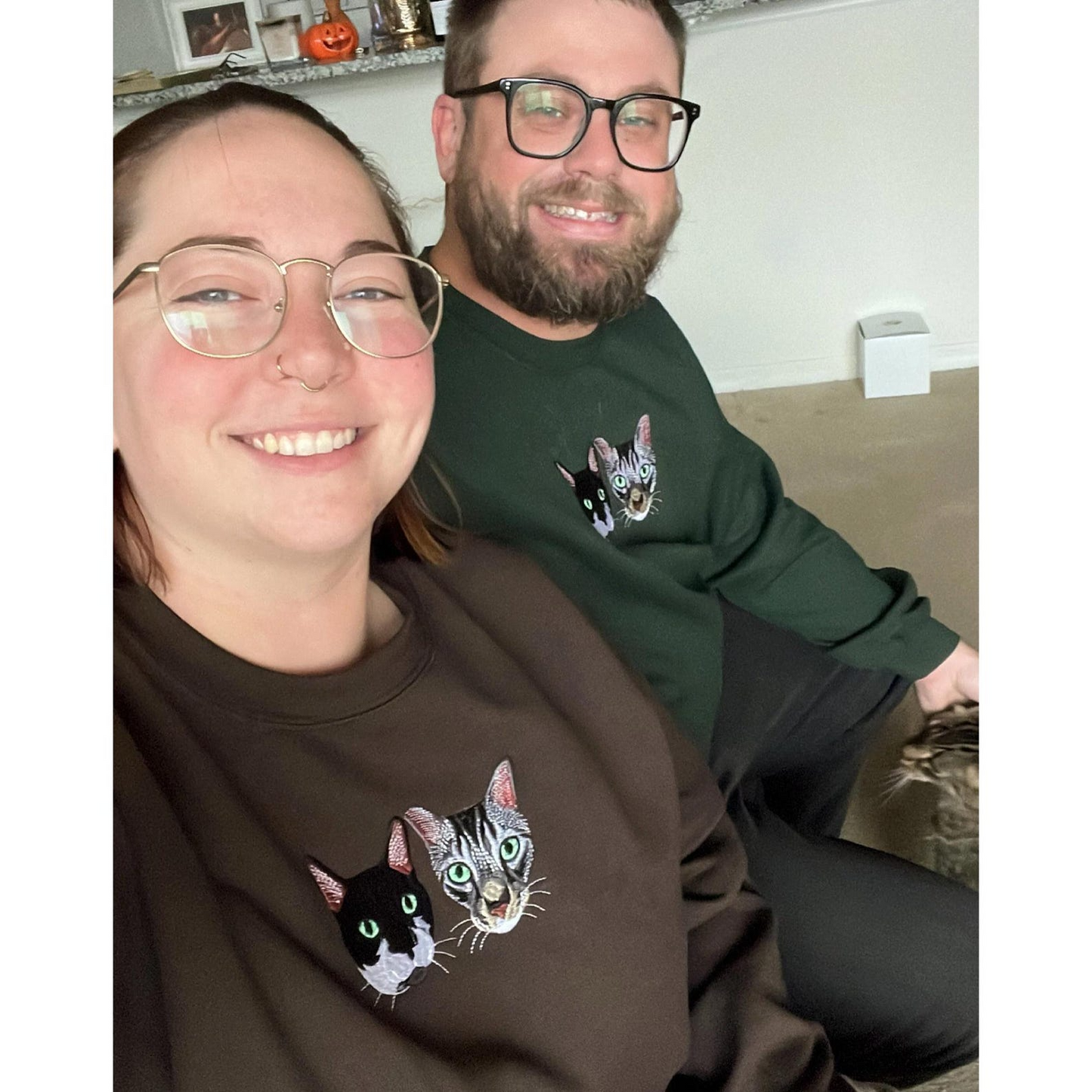 Custom Embroidered Cat Sweatshirt | Personalized Cat Sweatshirt For Human Using Cat Photo | Cat Portrait Shirt | Cat Mom Shirt |Gift for Mom