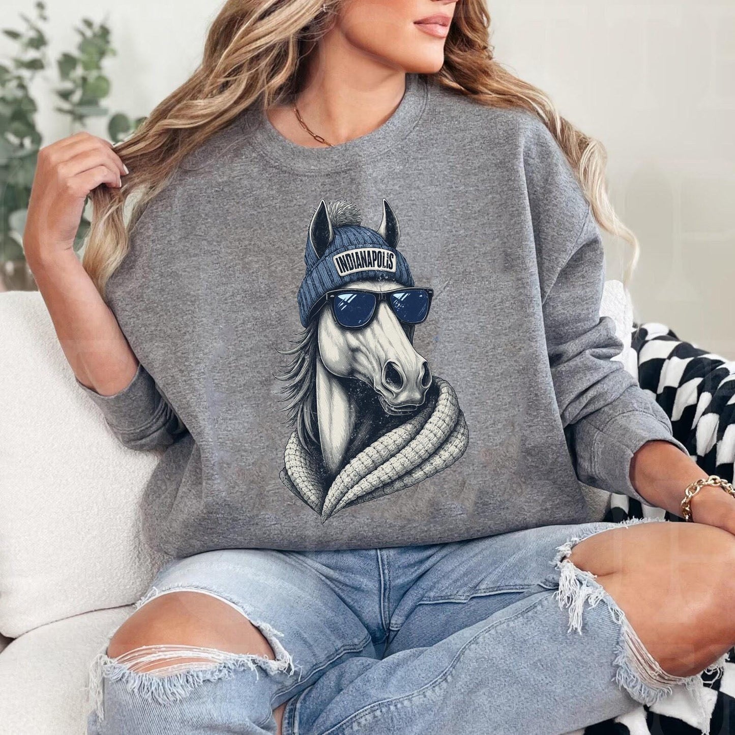 Indianapolis Football Vintage Style Sweatshirt, Retro Indianapolis Football Fan, Indianapolis Shirt,Sun Day Football, Indianapolis Football.