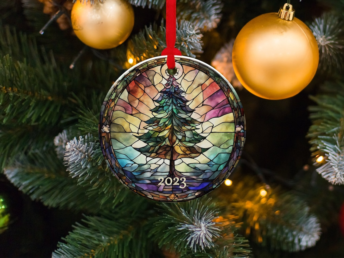 Christmas 2023 Ornament, Christmas Decoration, Holiday Gift Idea, Heirloom Keepsake, Round Ceramic, Gift Exchange, Gift Idea, Xmas Tree