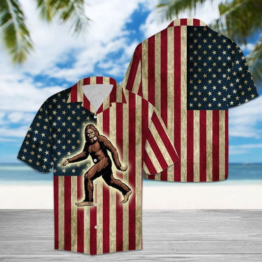 Awesome Big Foot Walk On American Flag Pattern Hawaiian Shirt, Hawaiian Shirt Gift, Christmas Gift