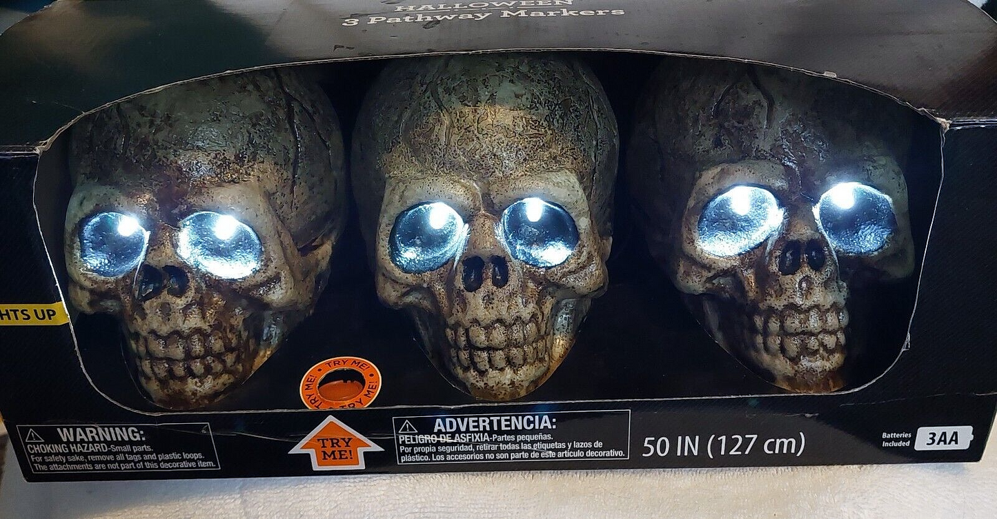 Celebrate Halloween Set of 3 Skull Pathway Markers Flashing Lights and Sound