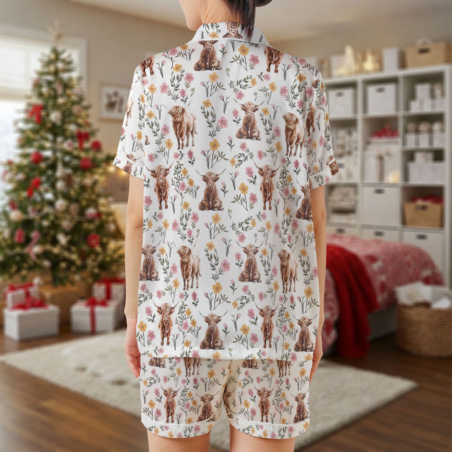 Highland Cow Floral Satin Pajama Set – Cute Farm Animal Print Sleepwear | Cream Short Sleeve Loungewear for Women, Teens & Cozy Country Nightwear HPRPJMADS-36