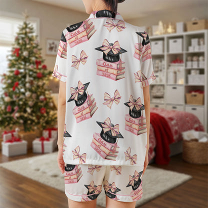 Class of 2026 Graduation Satin Pajama Set – Pink Books & Cap Print Sleepwear | White Short Sleeve Loungewear with Bows for Seniors & Grads HPRPJMADS-41
