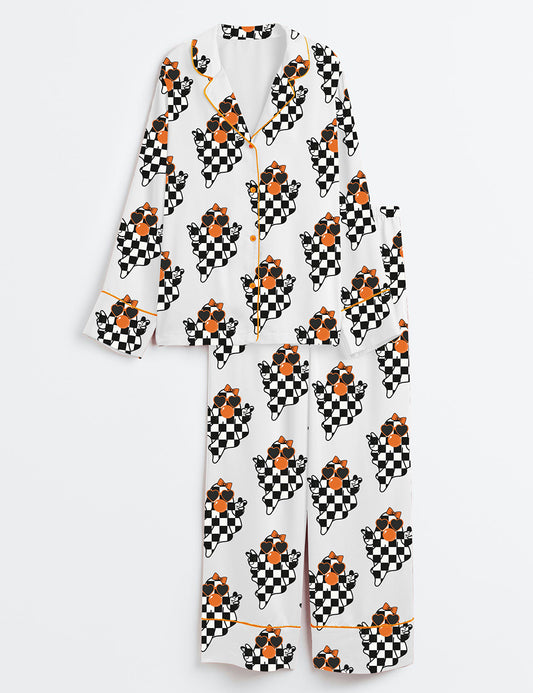 Women’s Spooky Ghost Say Hi Plaid Ghost Halloween Long Sleeve Satin Pajama Set