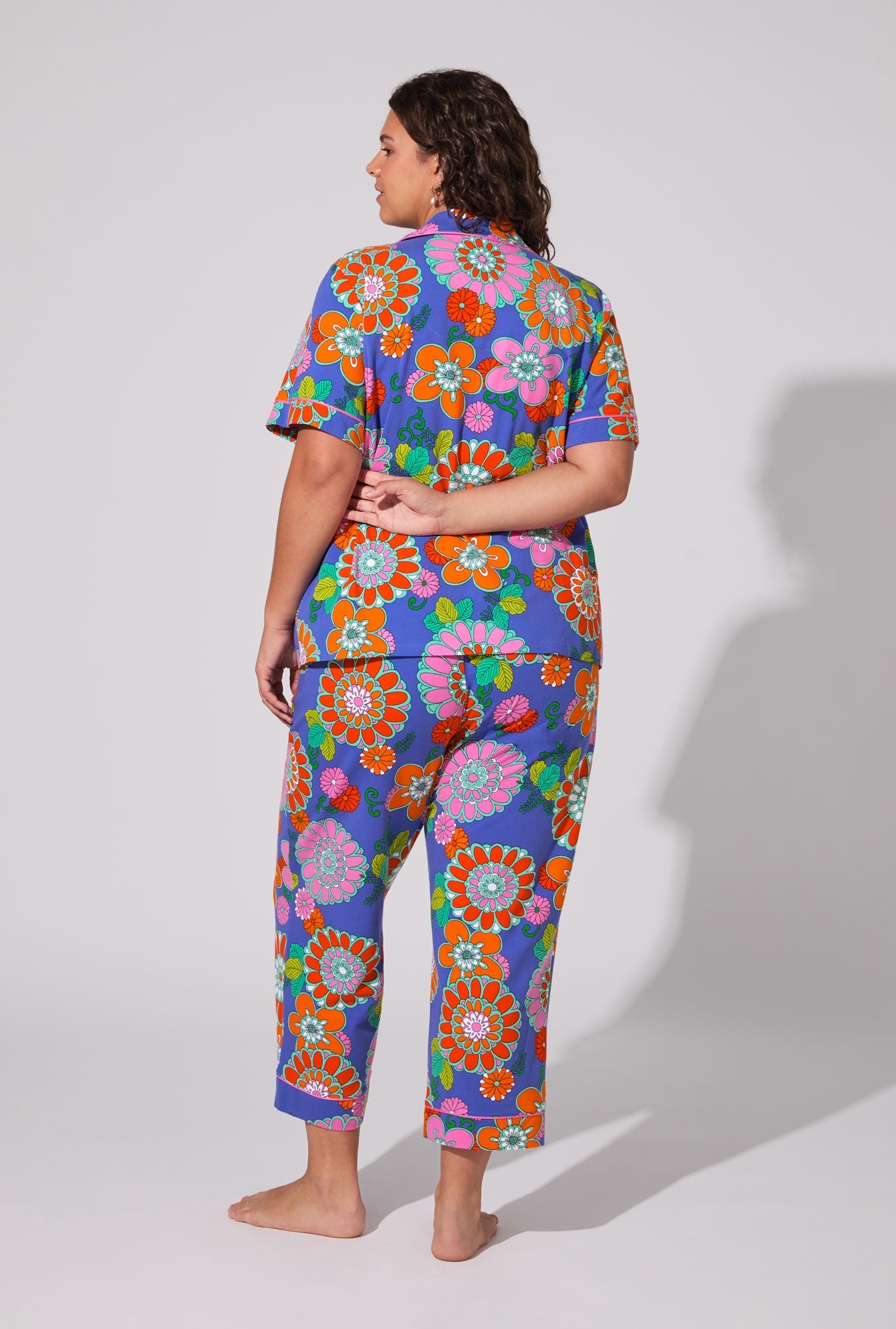 BedHead X Trina Turk Tokyo Floral Short Sleeve Classic Stretch Jersey Cropped PJ Set