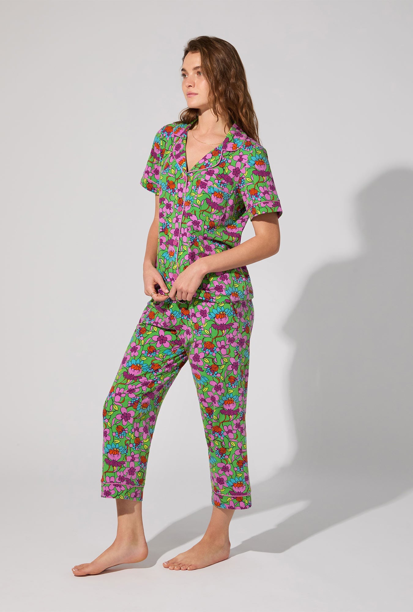 BedHead X Trina Turk Garden Floral Short Sleeve Classic Stretch Jersey Cropped PJ Set