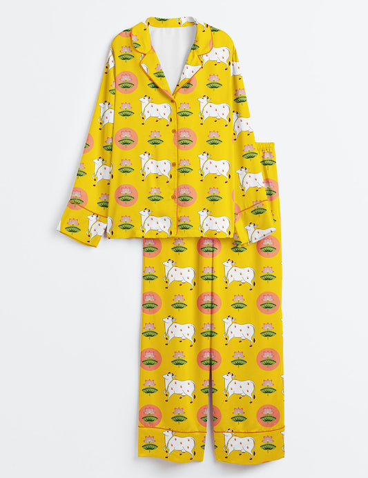 Women’s Yellow Cow Lotus Pichwai Print Indian Style Long Sleeve Satin Pajama Set