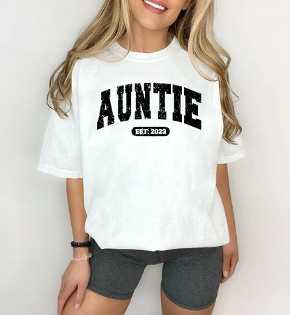 Auntie Gift, Auntie tshirt, Aunt tshirt, Aunt Gift, Cool Aunts Club Sweatshirt, Sister Gift, Aunt Birthday Gift, Cool Aunt Club, mother day