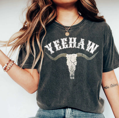 Comfort Colors Yee Haw Shirt, Cowboy Sweatshirt, Western Star Tee, Retro Sayings Country Clothing, Cowboy Western Graphic Gifts, Rodeo shirt