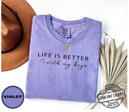 Comfort Colors® Life Is Better With My Boys-skjorte, Mom Life-skjorte, Boy Mama-T-shirt, Mors Dag-skjorte, Gave til Mama, Boy Mom-skjorte-gave