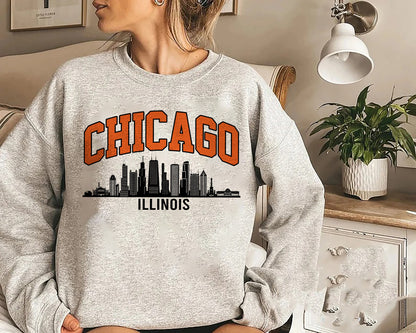 Chicago Illinois Sweatshirt, Chicago Vintage Style College Sweatshirt, Chicago Sweatshirt, Distressed Chicago Sweatshirt, Chicago Student