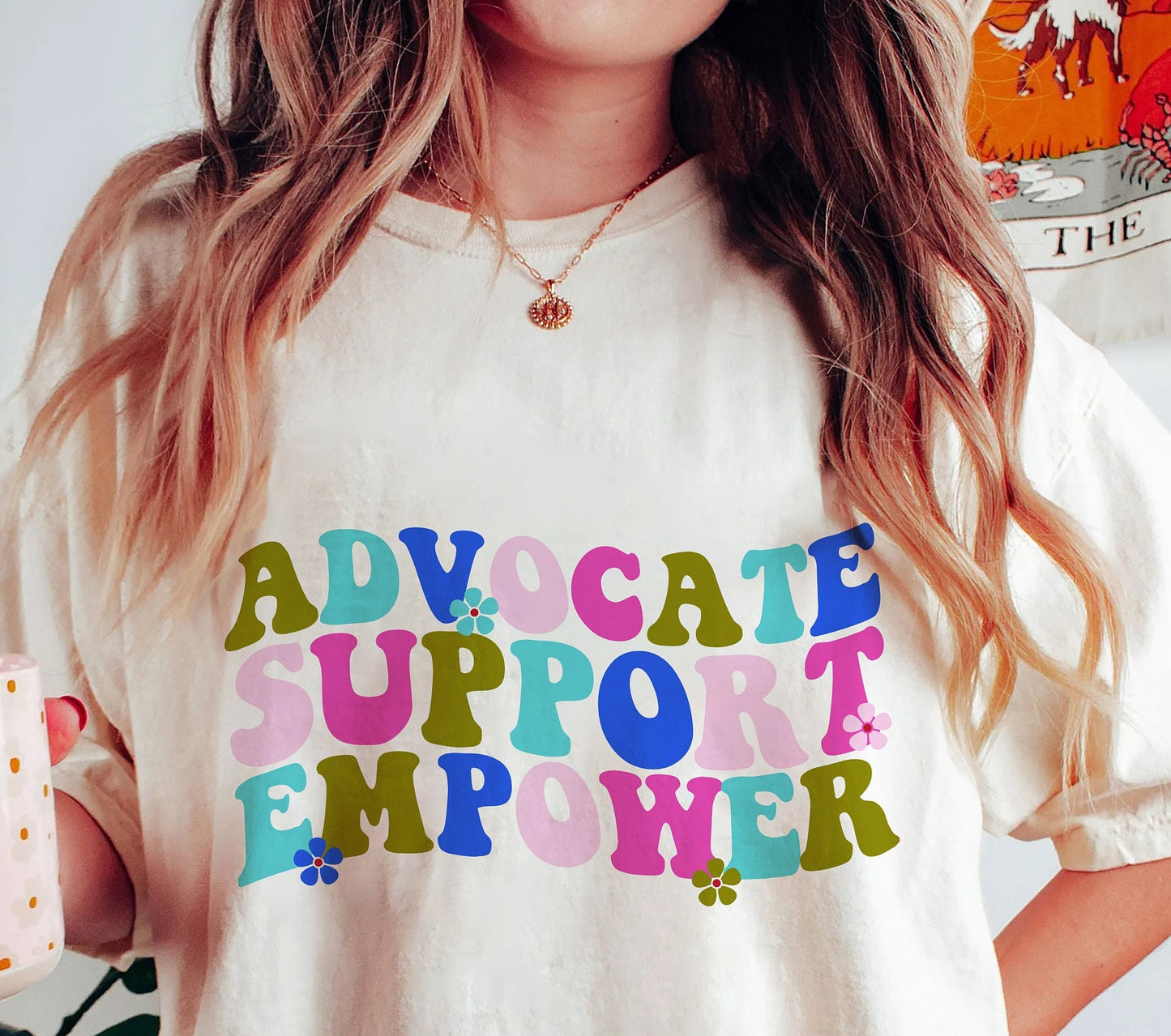 Groovy Advocate Support Empowerment T-shirt gave til skolerådgivere, socialrådgiverskjorte, neurodiversitets-t-shirt