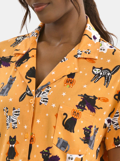 Halloween Women’s Pumpkin Cat Printed Notched Top and Shorts Pajama Set from Way to Celebrate