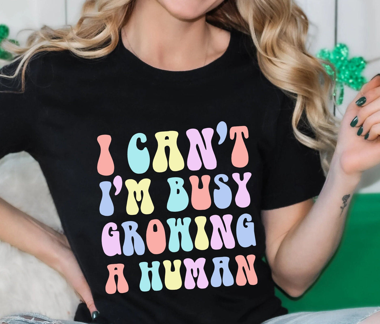 Jeg kan ikke, jeg har travlt med at dyrke en menneskelig T-shirt, Sjov Graviditetsskjorte, Morskjorte, Sjov Mama T-Shirt, Premium Herre Kvinde Unisex-skjorte