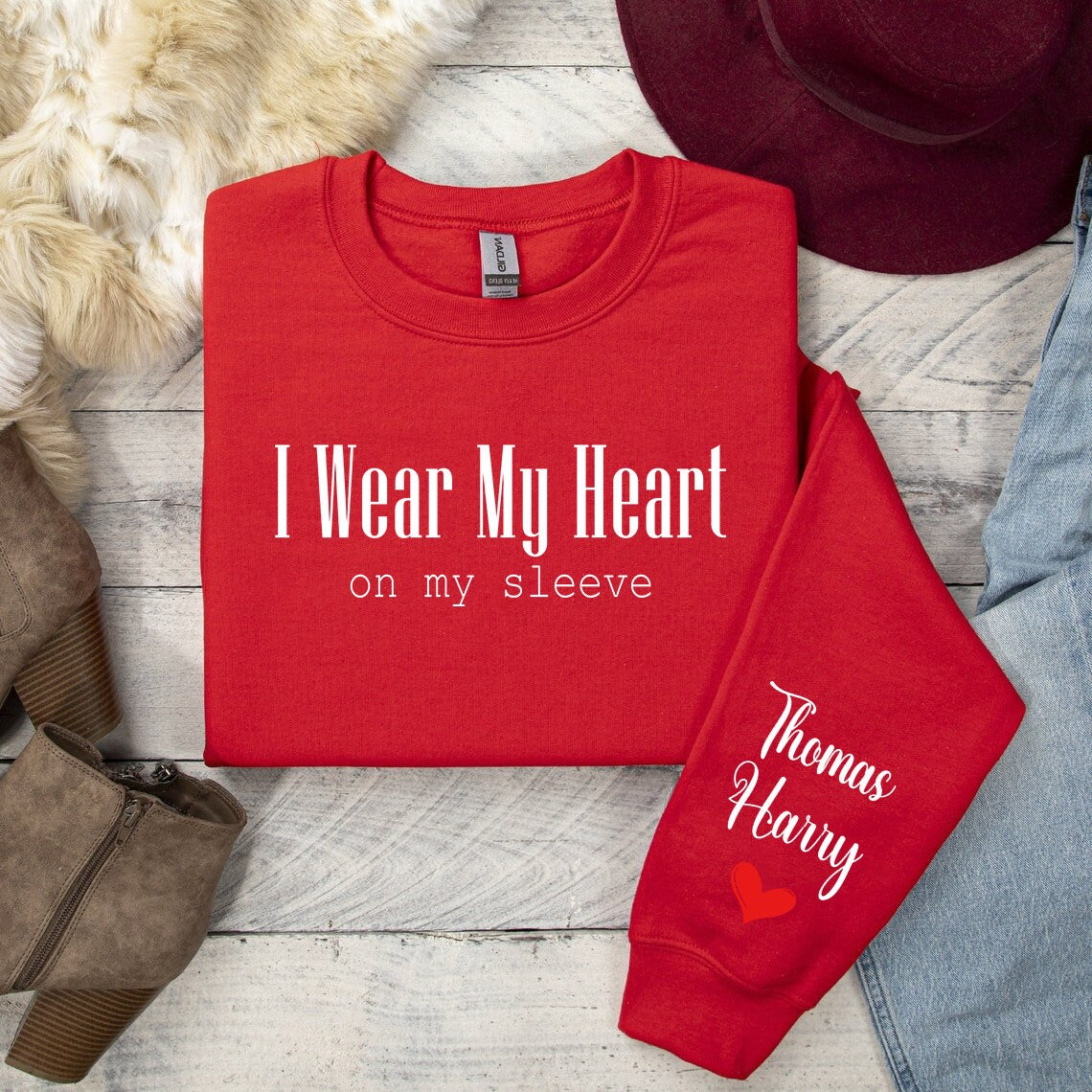 I wear my heart on my sleeve Sweatshirt, Gift for Mum, Mothers Day Shirt,Custom Mama Sweatshirt with Name on Sleeve,Personalised Gift Hoodie
