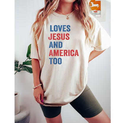 Loves Jesus And America Too skjorte, sang inspireret patriotisk grafisk t-shirt, 4. juli-t-shirt, 4. juli-t-shirt, skjortegave 4. juli