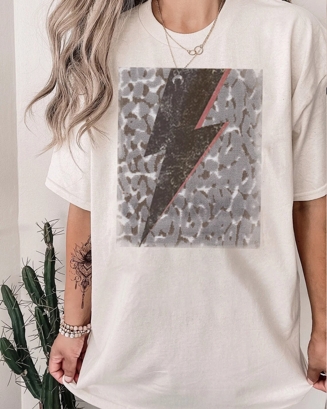 Leopard Lightning Bolt skjorte, Lightning Bolt T-Shirt, Neon Pink Lightning Bolt skjorte, Leopard Lightning skjorte, Trendy skjorte