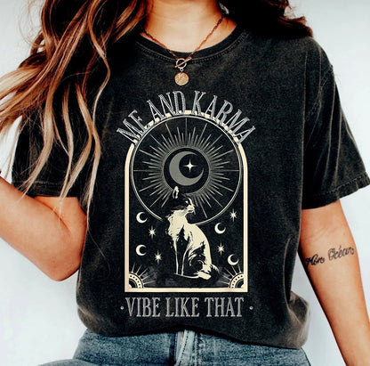 Me And Karma Vibe Like That T-shirt, Karma Is A Cat Shirt, Concert Merch, Retro Karma T-shirt, Cat Lover Shirt, Cute Cat Shirt, Midnights