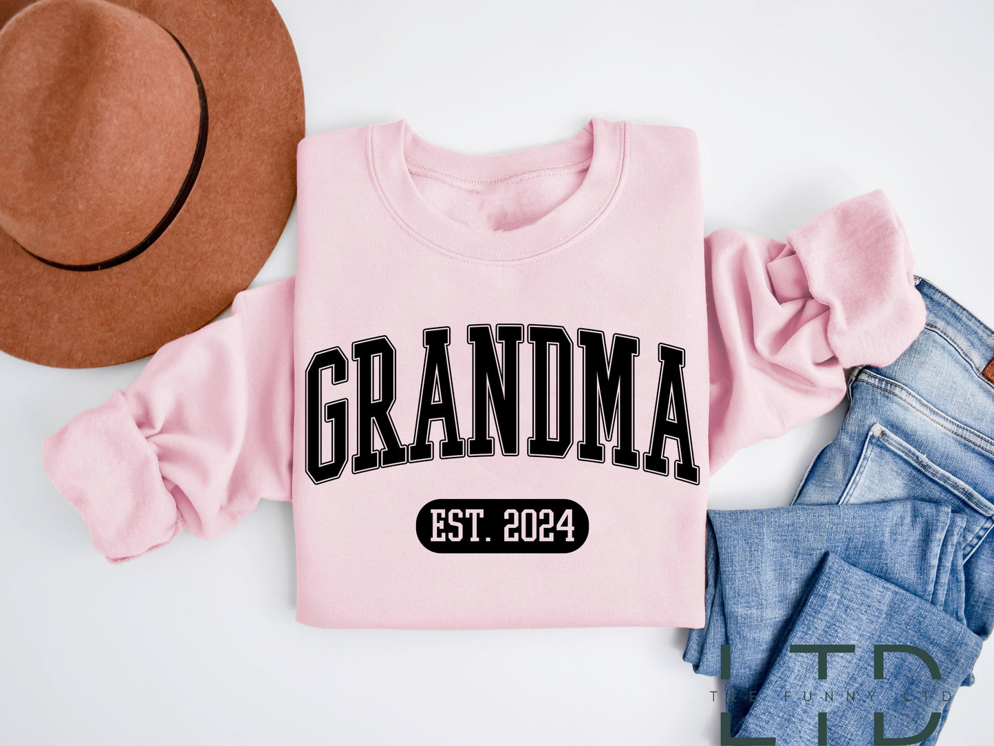 Personalized Grandma Est Sweatshirt, Gift for Grandma, Pregnancy Announcement, Custom Grandma Shirt, Grandma Gift, Grandma est 2024