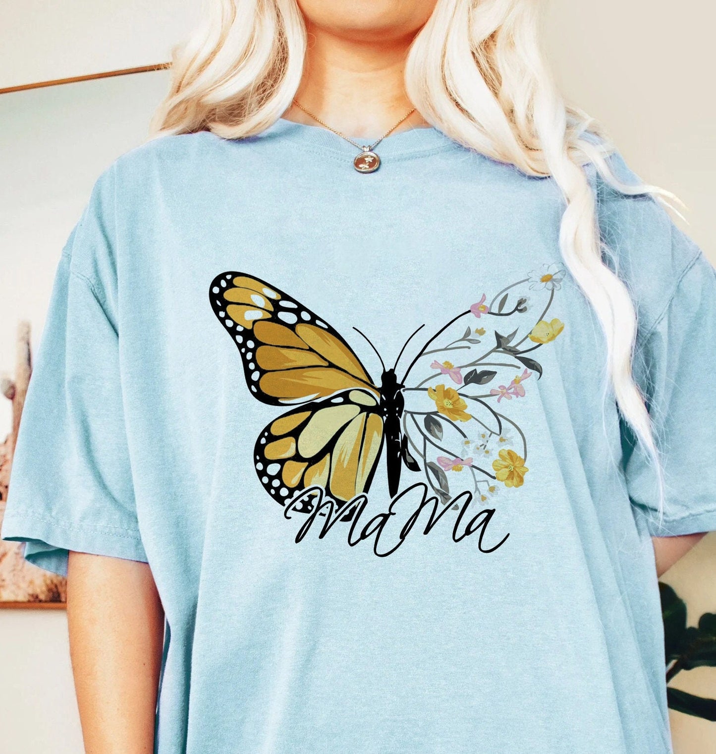 Retro Floral Butterfly Mama T-shirt, Mama Shirt For Mother's Day, Mama T-shirt, Shirt For Mom For Mother's Day, Butterfly Mama T-Shirt