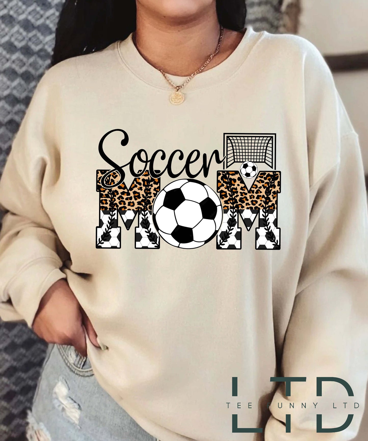 Soccer Mom Shirt, Mother Gifts, Cute Soccer Shirt, Cute Mama Shirt, Soccer Mom T-Shirt, Gifts for Mom, Womens Soccer Shirt