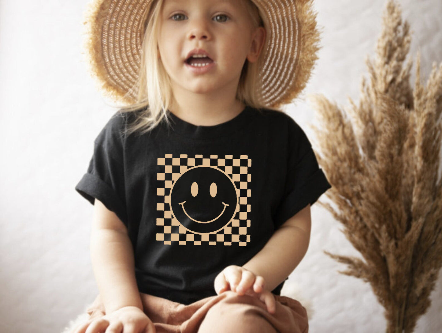 Smiley Face Checkered Kids Shirt I Trendy Toddler Boy , girl Shirts, Kids Retro Graphic Tees, Cute Toddler Girl Shirt, Smiley Face kid shirt