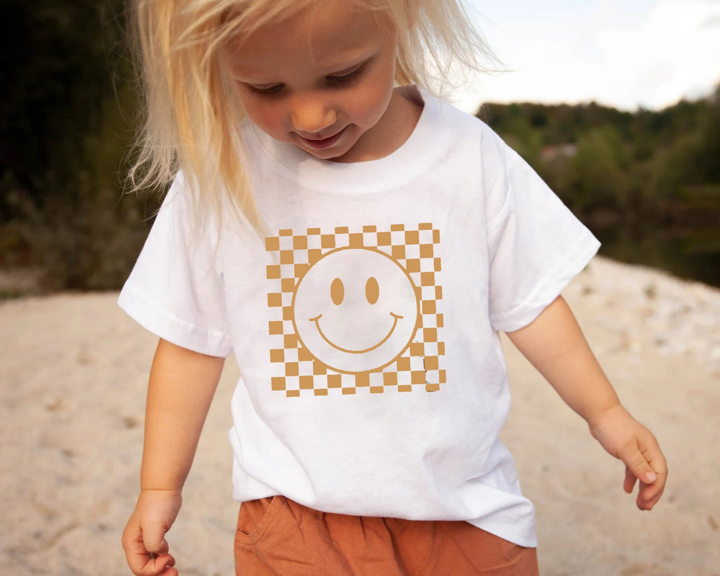 Smiley Face Checkered Kids Shirt I Trendy Toddler Boy , girl Shirts, Kids Retro Graphic Tees, Cute Toddler Girl Shirt, Smiley Face kid shirt