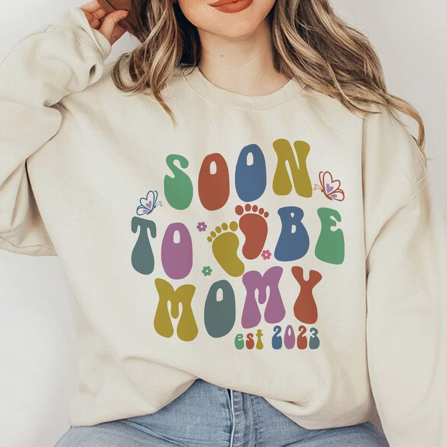 Soon to Be Mommy 2023 Sweatshirt, Mama to Be in 2023 Sweatshirt, Cute Pregnancy Announcement Sweater, New Mom Gifts, Gifts For Mom, Mom Tee