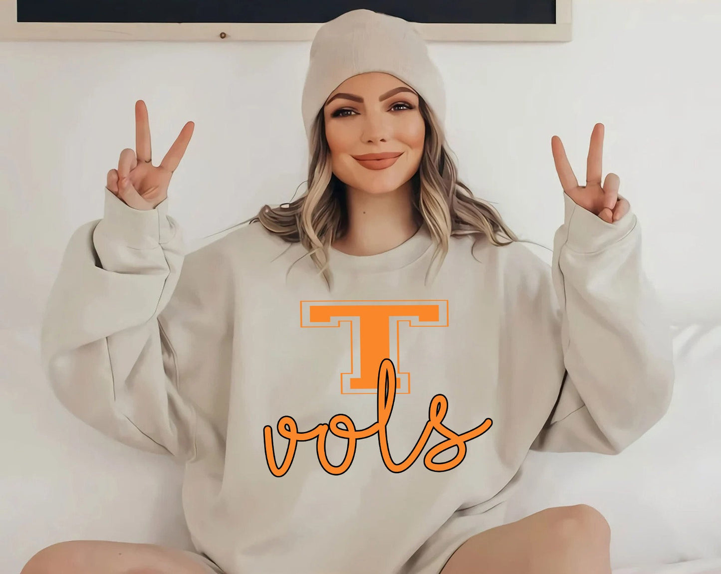 Tennessee  Checkered Crewneck Sweatshirt, TN Sports Shirt,  T-shirt, Mirror Font, Retro Shirt, Tennessee Fan, Crewneck Shirt