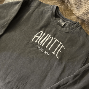 The Cool Aunt Sweatshirt with Custom Est Year, Personalized Gift for Aunt with Embroidered