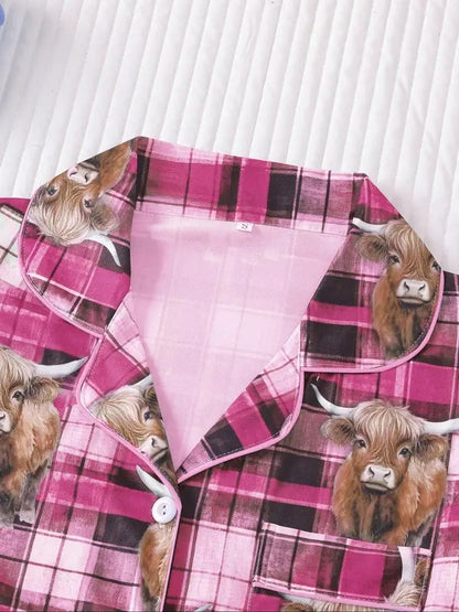 Women's All Over Cow Print Shortsleeve Shirt & Elastic Waist Shorts Pyjama Two-piece Set, Casual Comfy Short Sleeve Top & Pajama Shorts Set, Ladies Sleepwear for All Seasons, Loungewear, Pajama Sets, Pajamas, Womenswear, Pjs