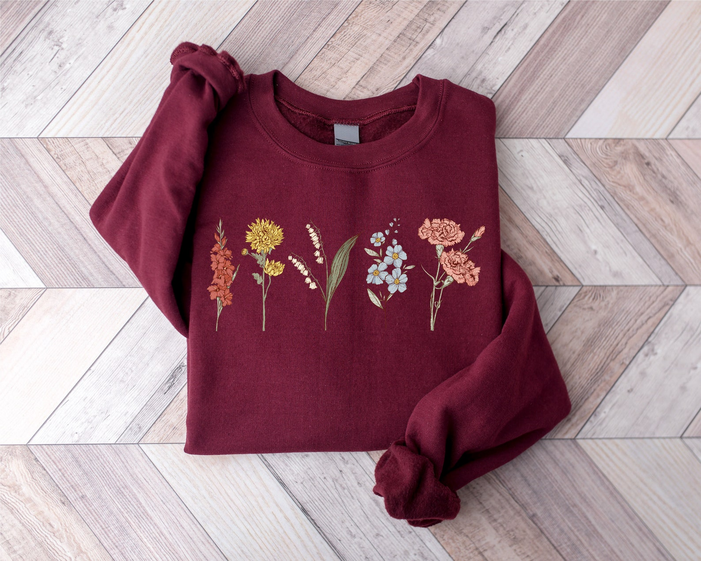 Customize Birth Month Flower Sweatshirt, Christmas Gift For Mom, Grandma Sweatshirt, Mothers Day Gift, New Mom Gift, Mama Sweatshirt