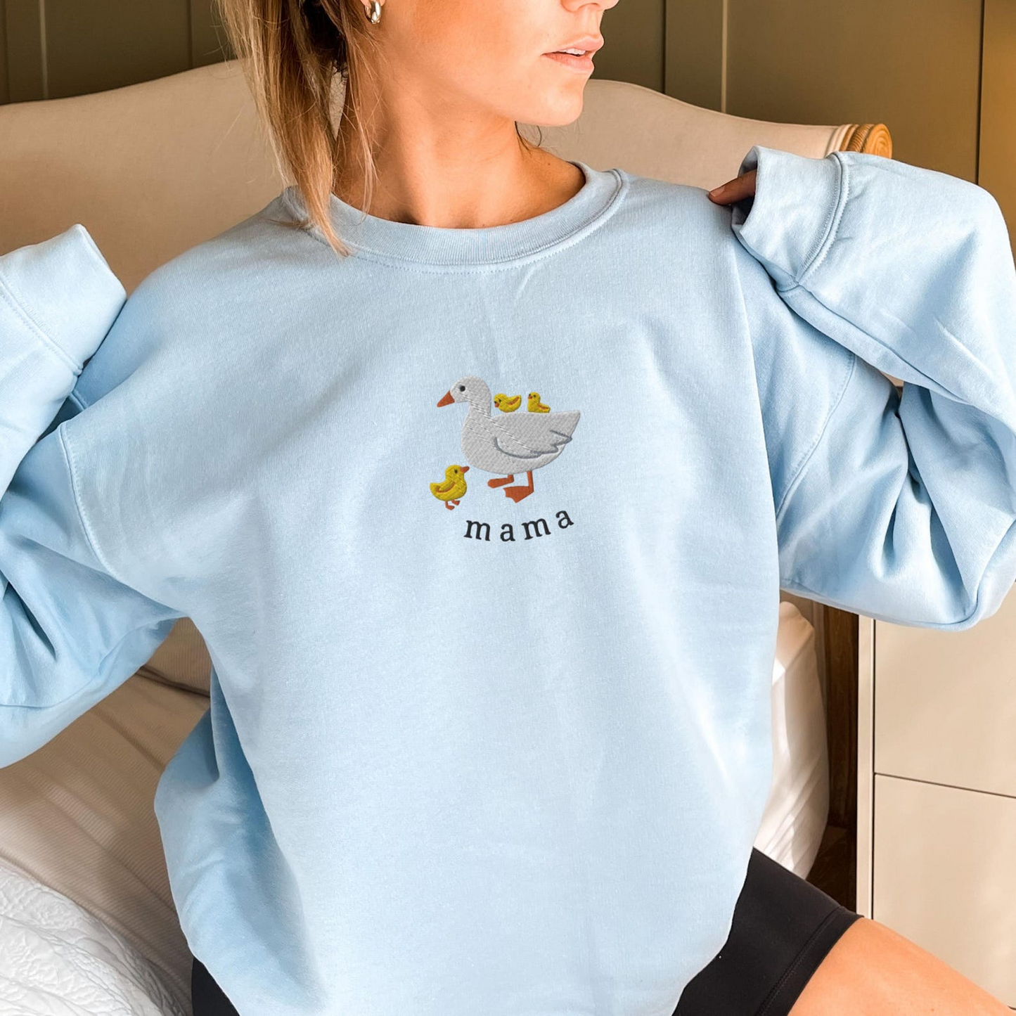 Mama Embroidered Sweatshirt, Cute Mama Goose Embroidery, Mothers Day Gift, Mom and Kids Shirt, Mama Duck and Ducklings, Mama and Chicks Crew