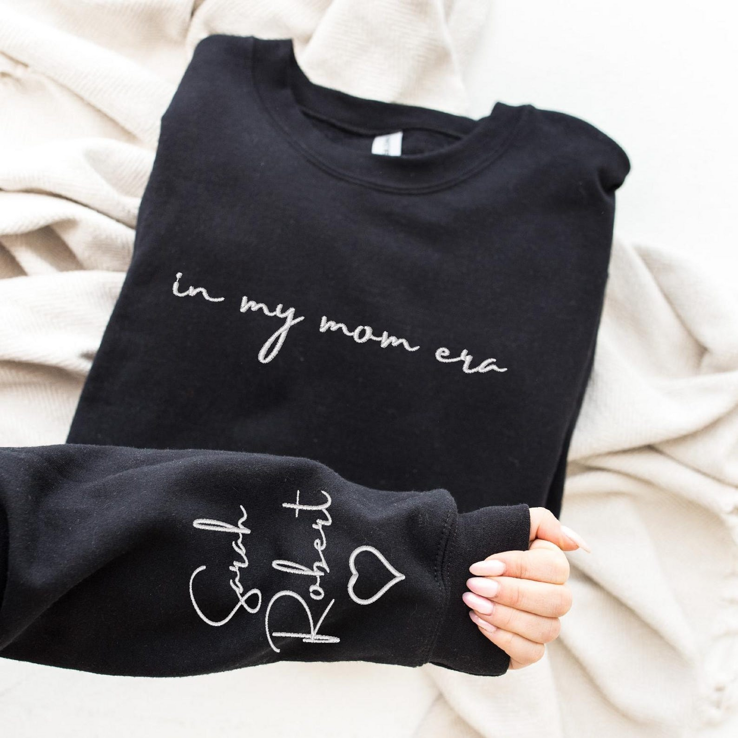 In My Mom Era Embroidery Sweatshirts, Mom Embroidered sweatshirt, Custom Sweatshirt Mom with Kid Names on Sleeve, Mama Embroidery Hoodie,
