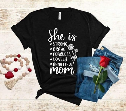She is Mom Shirt, Blessed Mom Shirt, Mom Life Shirt, Moederdag Shirt, Mom Shirt, cadeau voor moeder, cut-bestand Cricut, silhouet