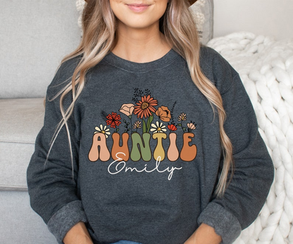 Personalized Auntie Sweatshirt For Aunt, Custom Auntie Gift, New Auntie Crewneck, Wildflowers Auntie Sweater Groovy Aunt Shirt, Aunt Gifts