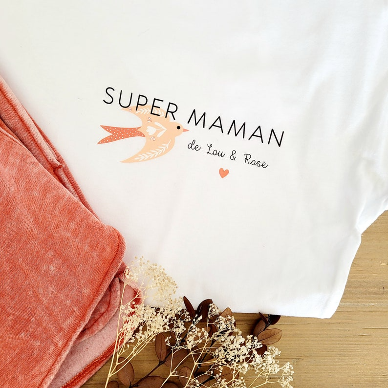 Gepersonaliseerde super moeder t-shirt/Moederdag t-shirt/Moederdag t-shirt/super moeder t-shirt/moeder cadeau/Moederdag/moeder