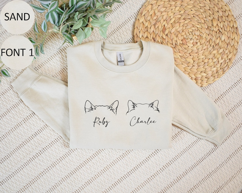 Custom Cat Sweatshirt Personalized Cat Ears Sweatshirt with Name Custom Cat Mom Sweatshirt Cat Dad Gift for Pet Gift for Her Pet Lovers