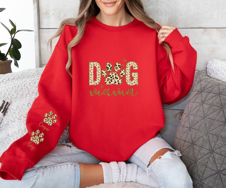 Custom Leopard Dog Mama Sweatshirt, Custom Dog Mom Sweatshirt, Dog Name on Sleeve Hoodie, Dog Mom Gift, Gift For Dog Mom, Dog Mama Crewneck