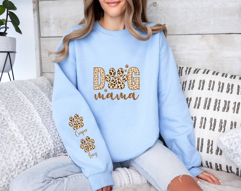 Custom Leopard Dog Mama Sweatshirt, Custom Dog Mom Sweatshirt, Dog Name on Sleeve Hoodie, Dog Mom Gift, Gift For Dog Mom, Dog Mama Crewneck