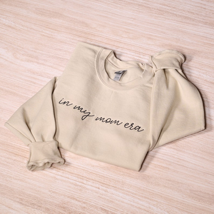 In My Mom Era geborduurd sweatshirt, hoodie schattige mama geborduurd, outfit coole moeder, trendy moederkleding, kleding voor moeders, Moederdagcadeaus