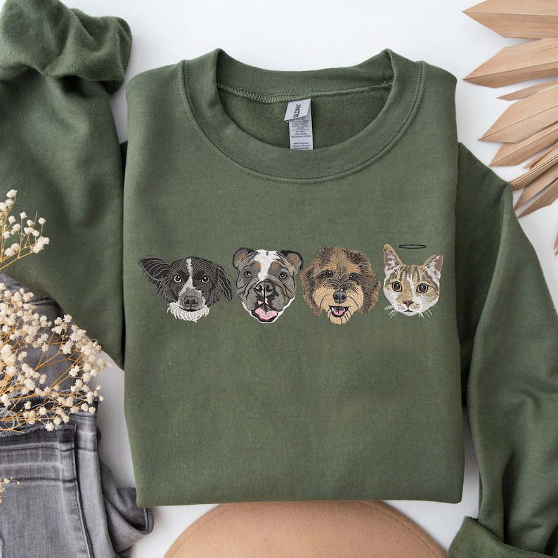 Custom EMBROIDERED Pet Face Portrait Sweatshirt,Custom Pet Gift, Dog Mom Gift, Cat Mom,Personalized Pet Memorial,Personalized Dog Embroidery