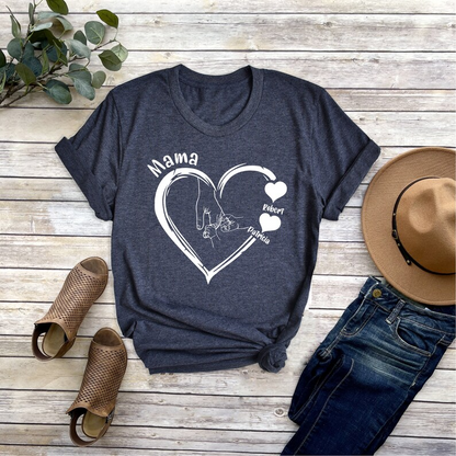 Aangepaste Mama hart met kinderen naam shirt
