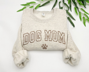 EMBROIDERED Dog Mom with paw Sweatshirt, Dog Mama Crewneck, Aesthetic Style Sweater, Dog Parent hoodie, Dog Lover Gift, Dog Gift for Women