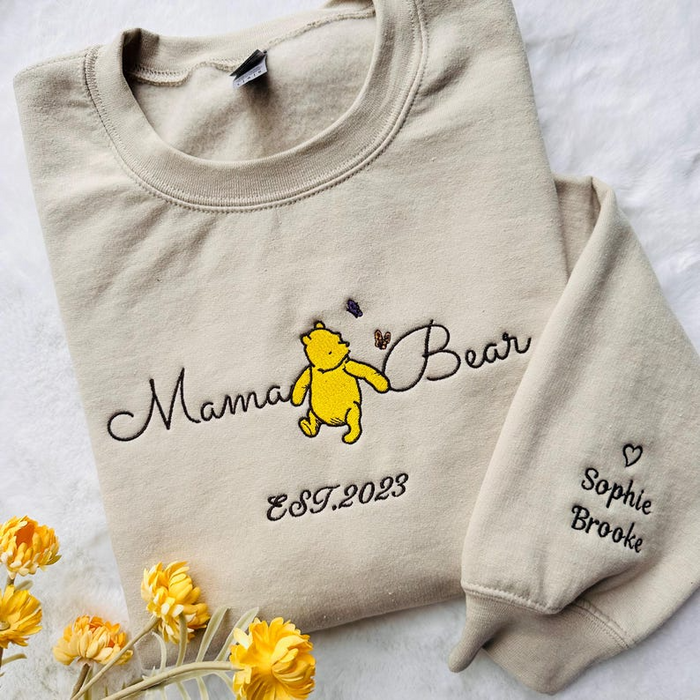 Aangepast geborduurd Moederdagsweater met namen, Winnie de Pooh Moederdagcadeau, aangepast Mama Bear-sweater, cadeau voor Moederdag