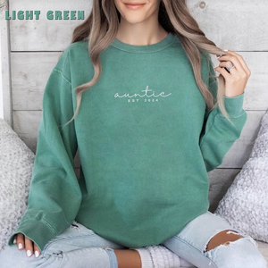 Embroidered Custom Auntie Est Sweatshirt, New Aunt Shirt Sweater