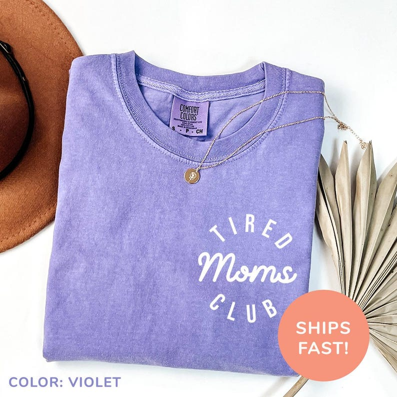 Comfort Colors® shirt vermoeide moeders, shirt moeder leven, shirt moederdag, shirt moeder waardering, shirt grappig moeder, shirt grappig moeder, cadeau voor moeder