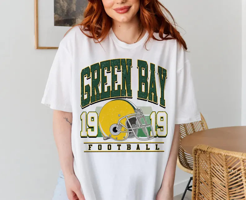 Green Bay Retro 90s Style Football Sweatshirt, Green Bay Football Shirt, Sunday Football Shirt, Vintage Green Bay Crewneck Tee, Game Day