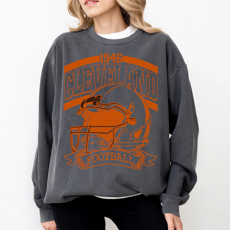 Vintage 90s Style Cleveland Football Sweatshirt, Game Day Shirt, Cleveland Team Football Shirt, Sunday Cleveland , Cleveland Football